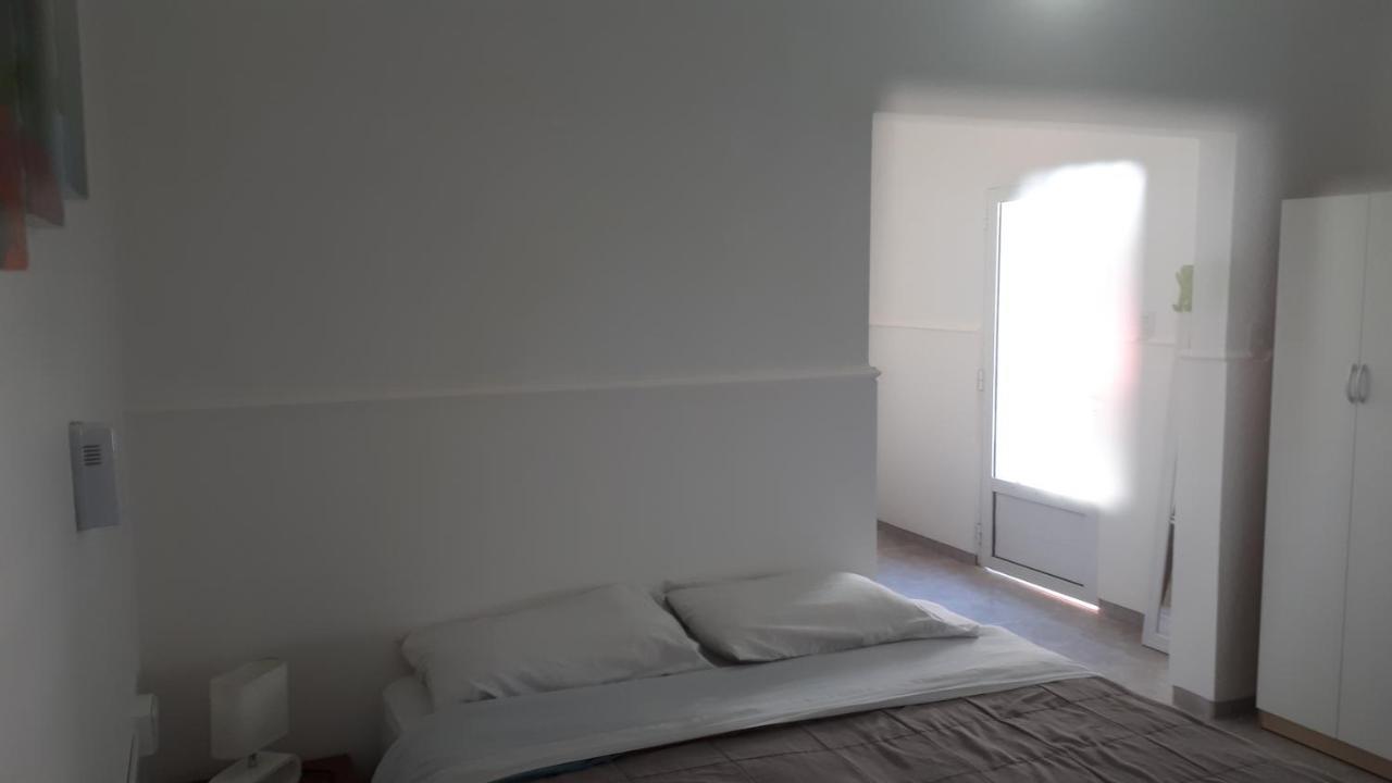 Apartamento Uriburu Formosa Esterno foto